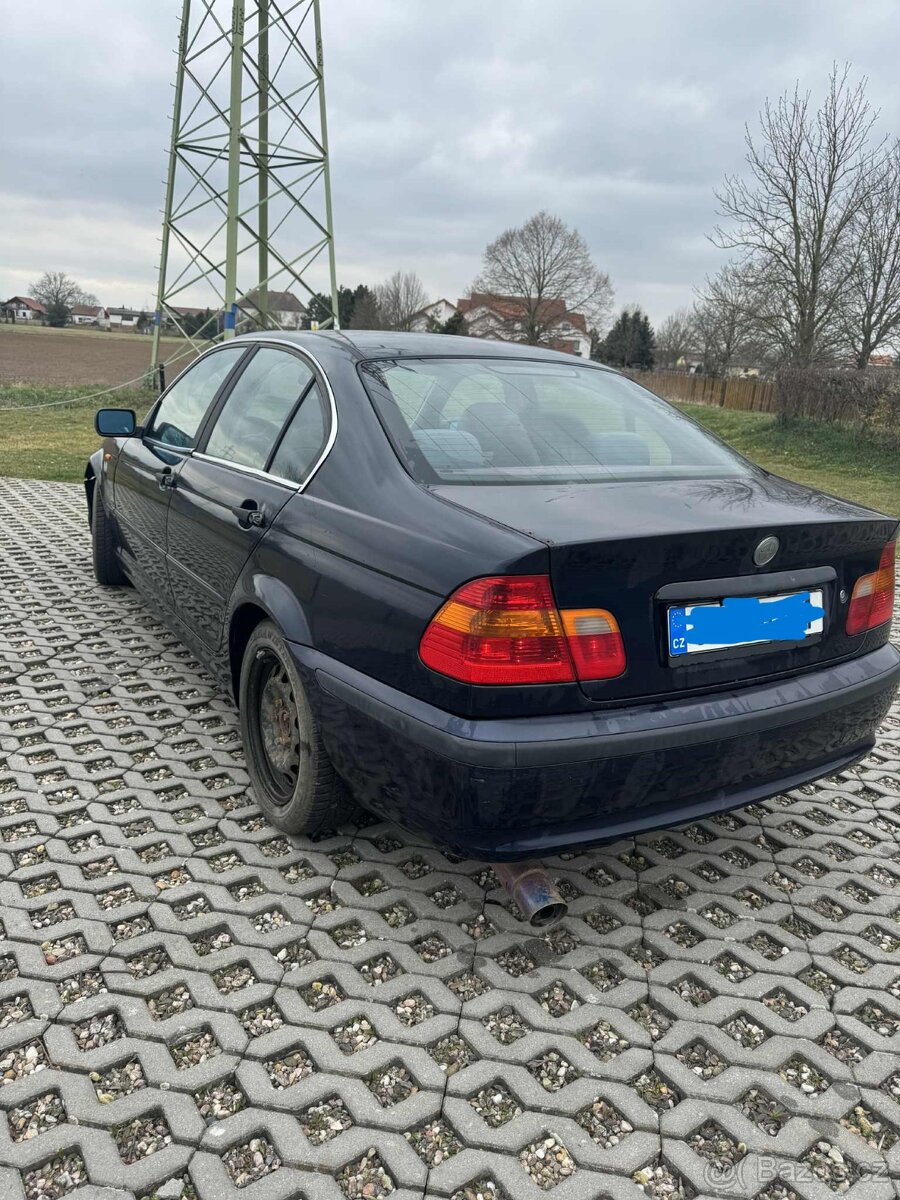 BMW e46 316i na náhradní díly, v celku - 6