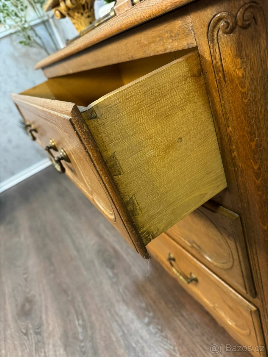 Starožitná komoda (141001) - 6
