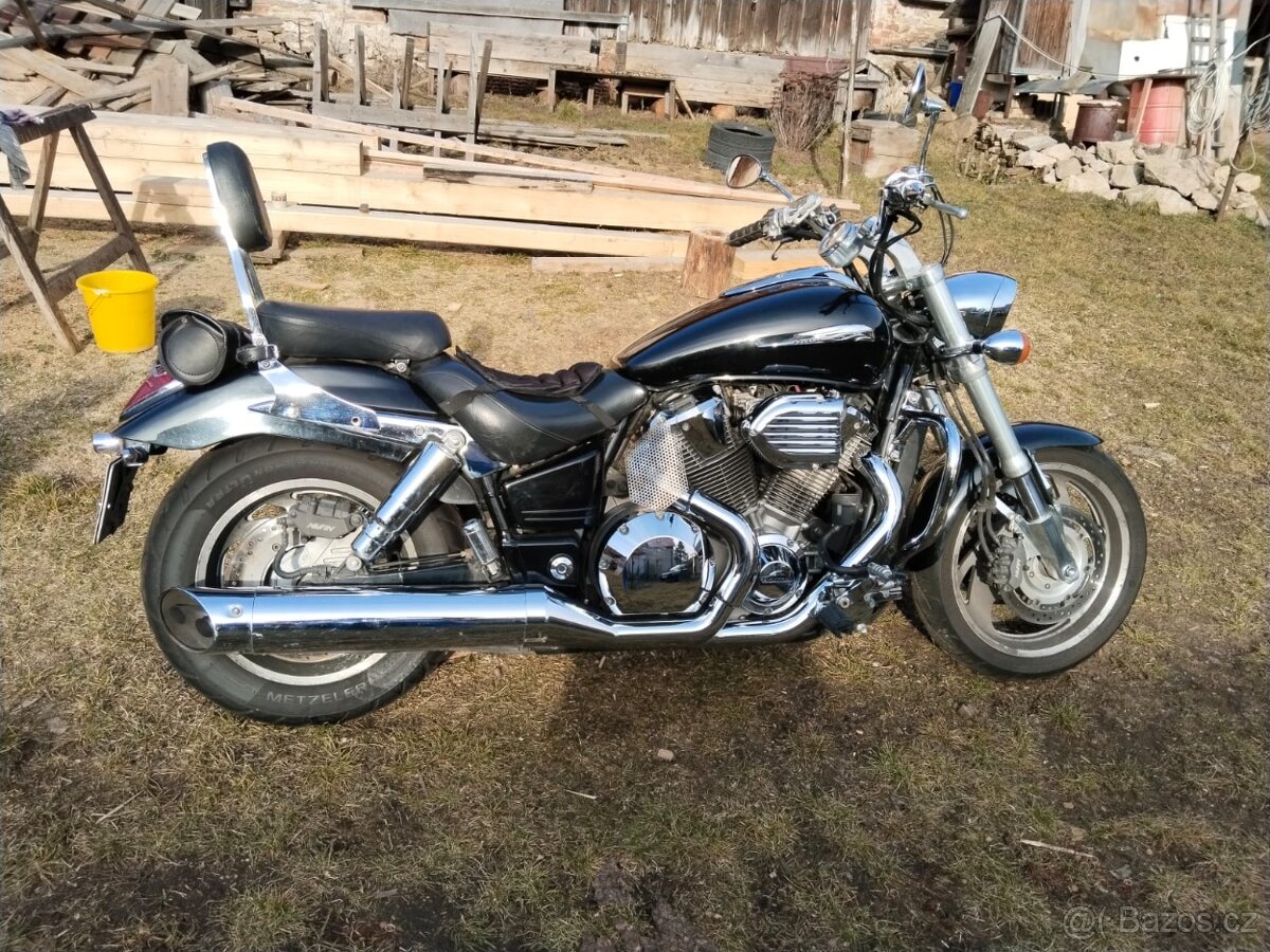 Honda VTX 1800 - 6