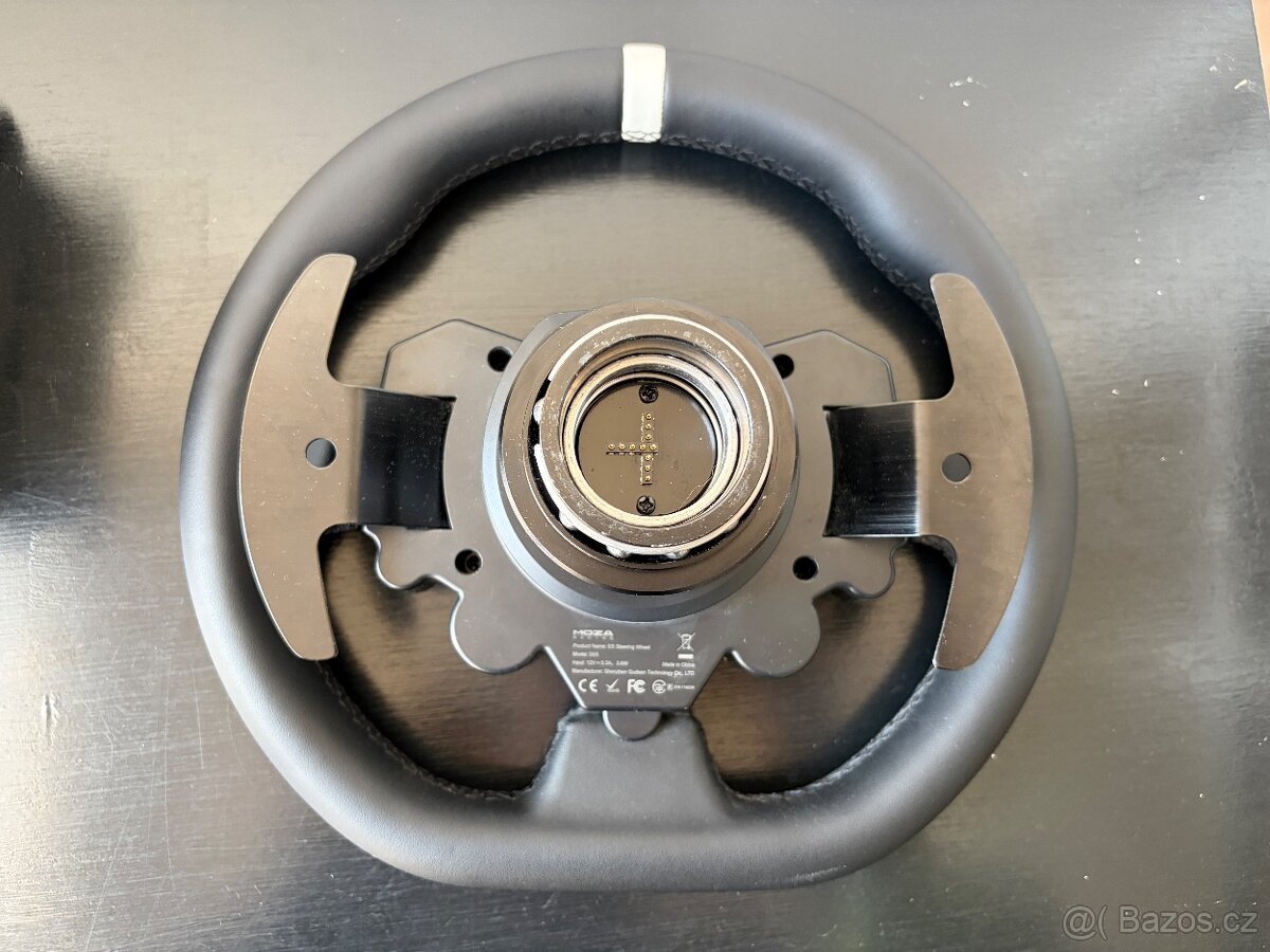 Moza R5 + Moza ES wheel - 6