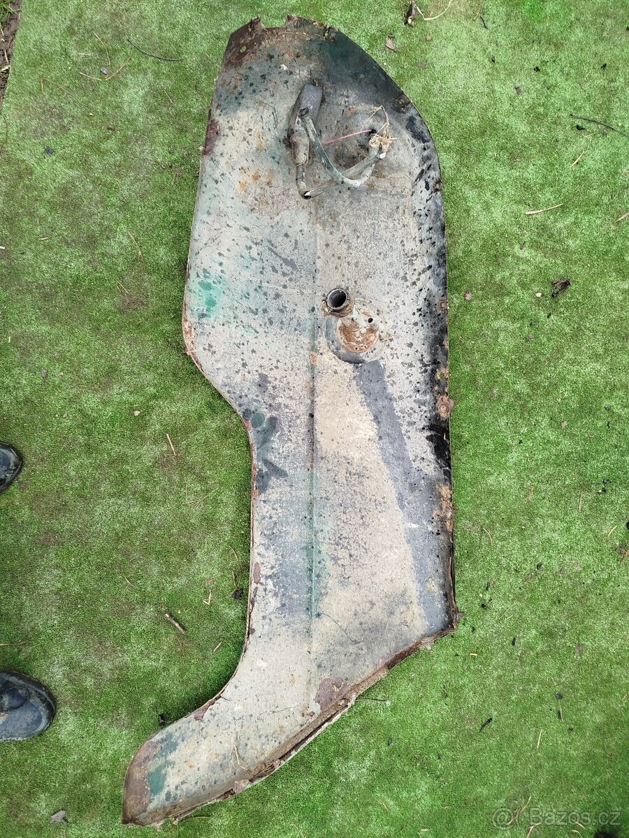 Saab 96 blatníky zadní - 6