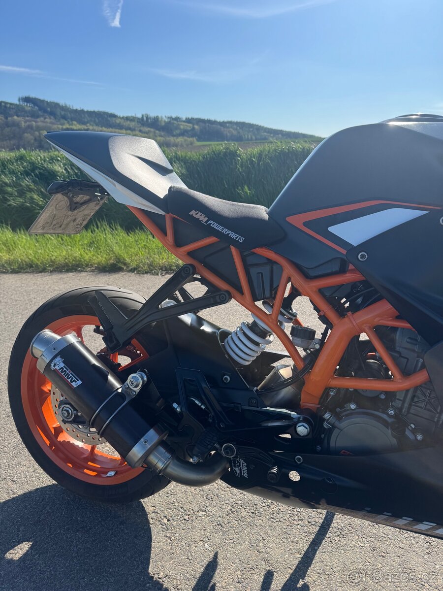 KTM RC 125 - 6