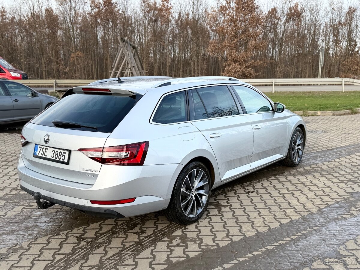 Škoda Superb 4x4 2.0 tdi DSG 2018r L&K combi najeto 196000 - 6