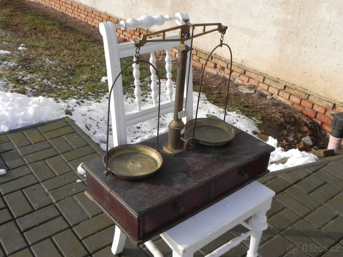 Staré lékařské váhy - 6