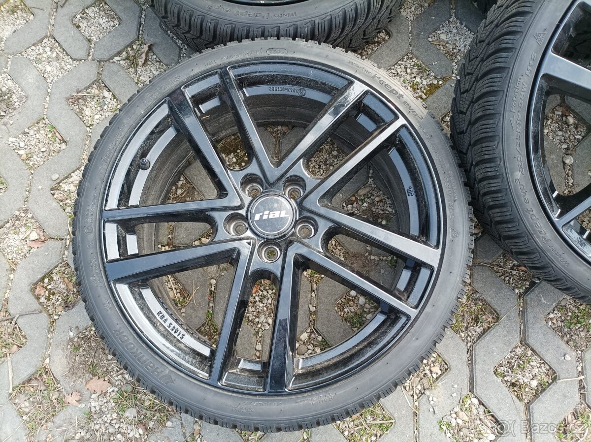 Zimní 225/35R19 - 6