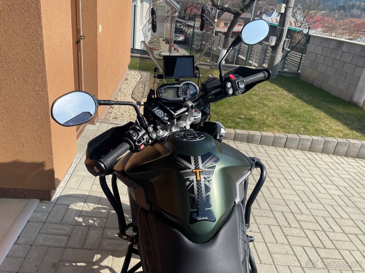 Triumph Tiger 800 XCA - 6