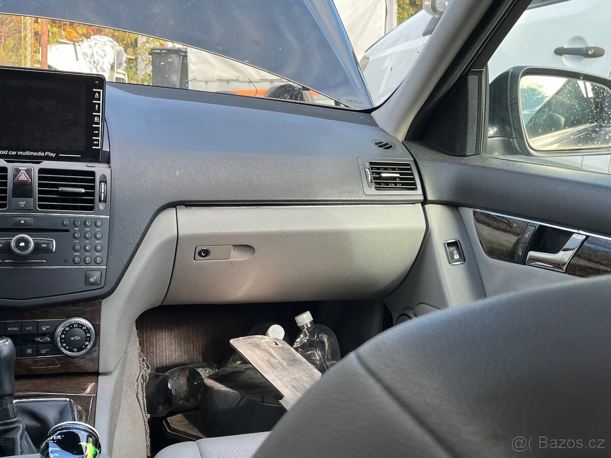 Mercedes w 204 320 cdi - 6