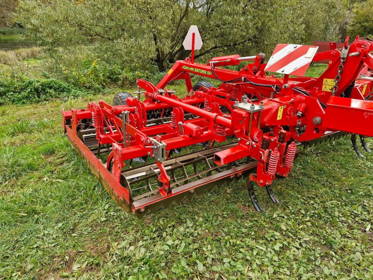Prodám kompaktor Opall agri 4m, výborný stav - 6
