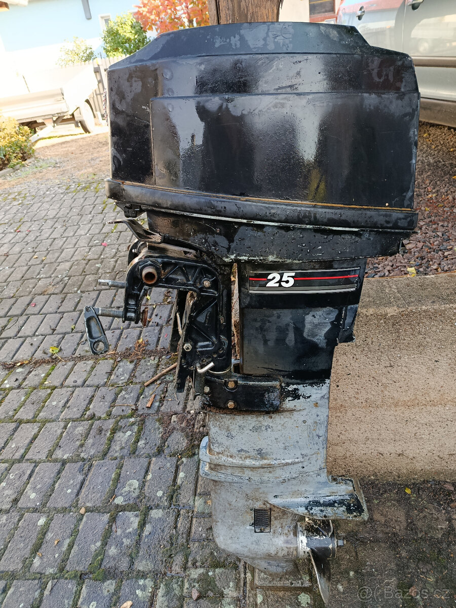 Lodní motor 25hp - 6