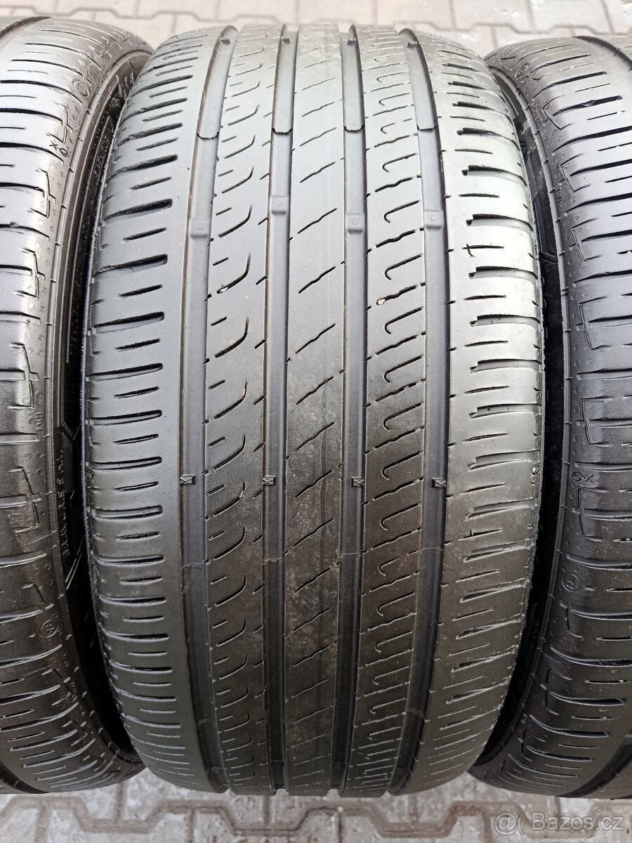 225/45/17 letní pneu barum - 6