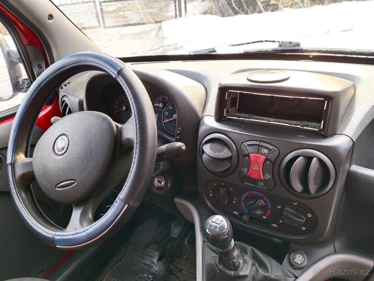 Doblo Cargo 223 combi 1.4 - 6