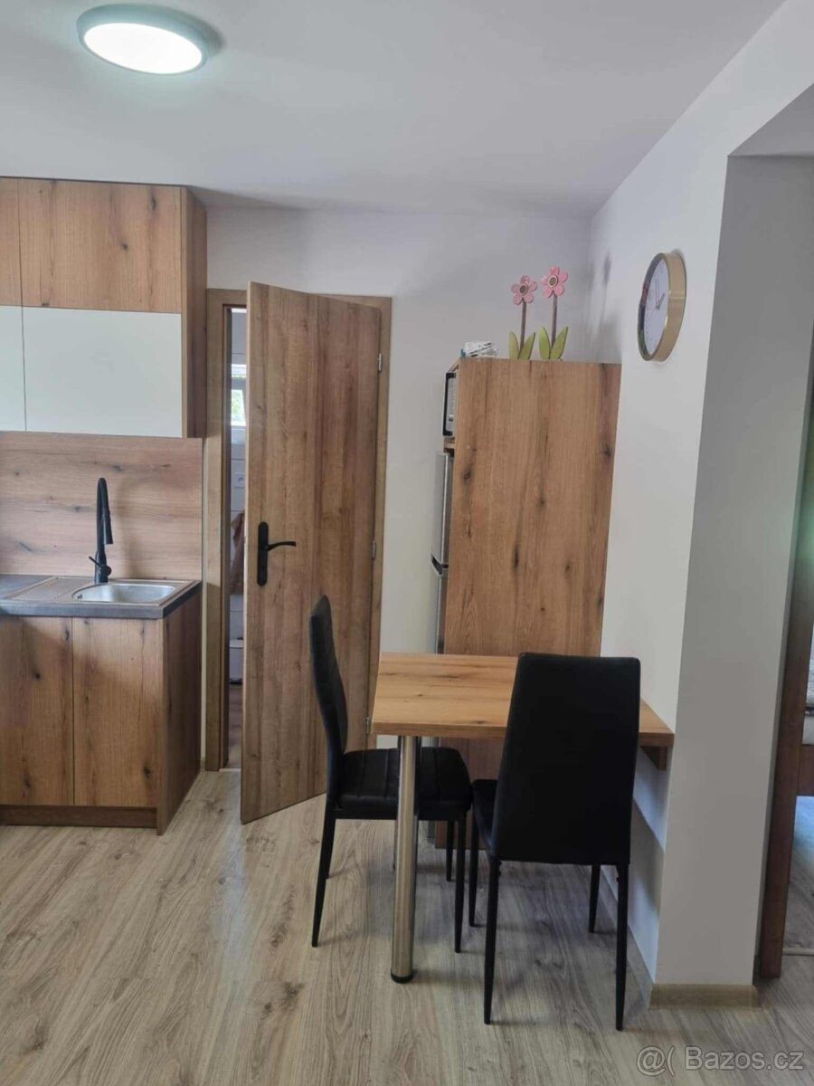 Pronájem 2+kk Halenkovice🏠 - 6