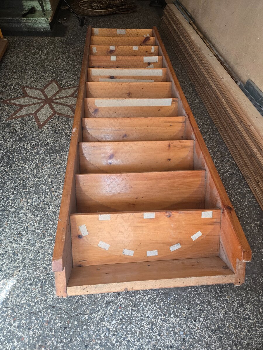Masivní schody - 6