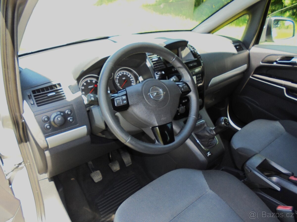 Opel Zafira B,1.8,103KW, BA-LPG,rok2011,201000km - 6