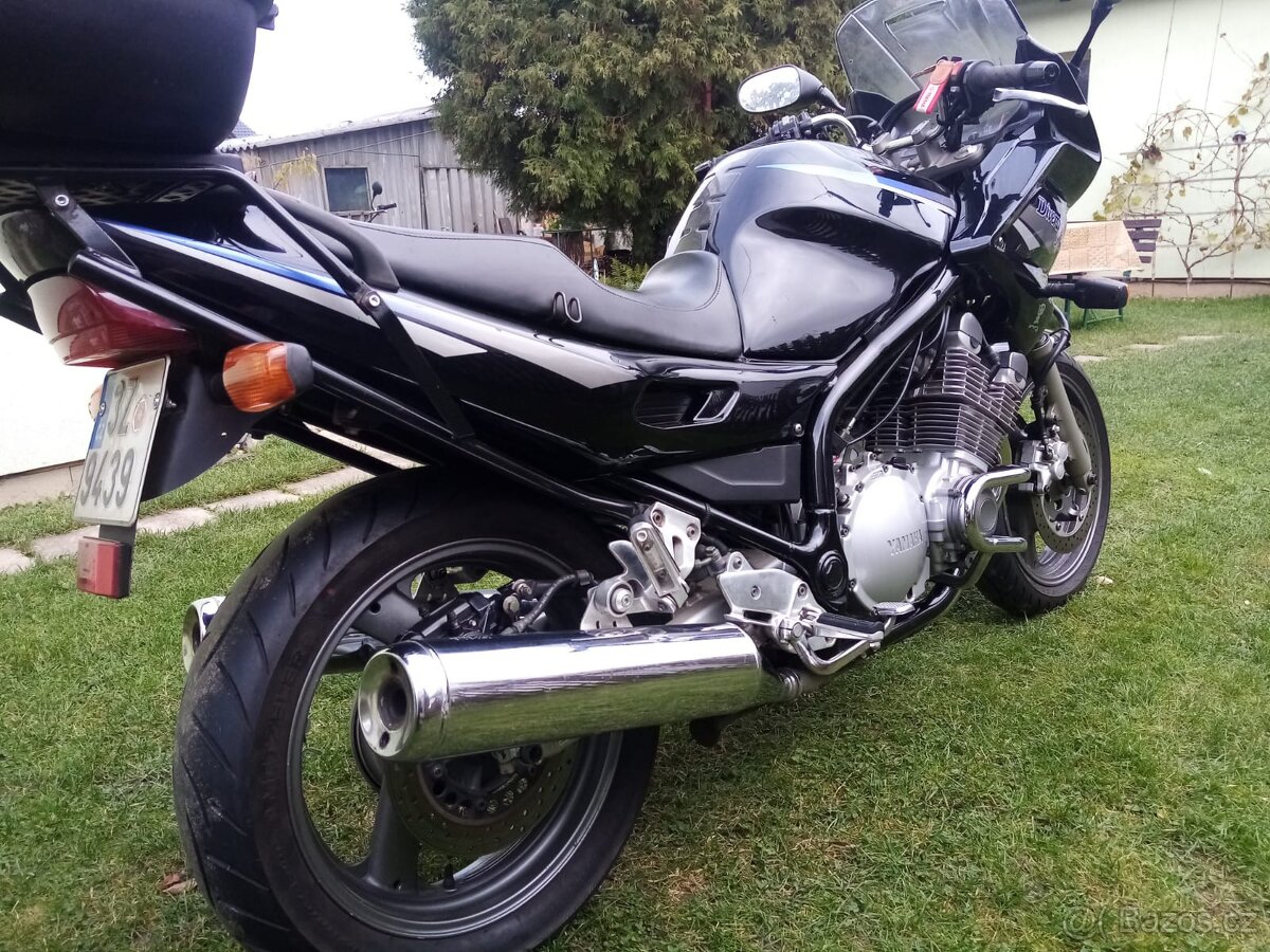 Yamaha Diversion XJ 900S - 6