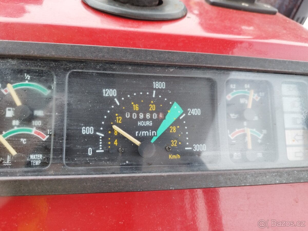 Traktor Jinma 204 - 6