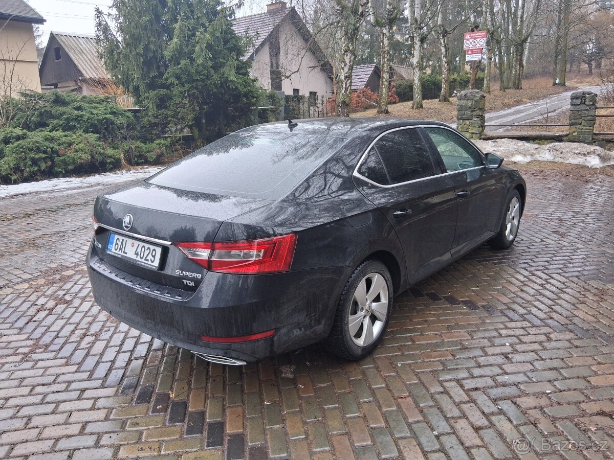Prodám Škoda Superb 3 2.0TDI 110kw DSG - 6