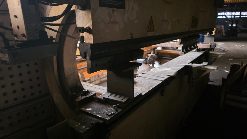 Ohraňovací lis ERMAK CNCAP 4100 x 250 - 6