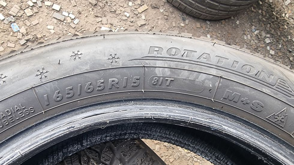 Zimní pneu 165/65/15 Dunlop - 6