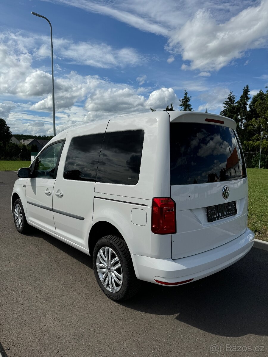 VW Caddy 2.0 TDi 4motion (4x4) - 6