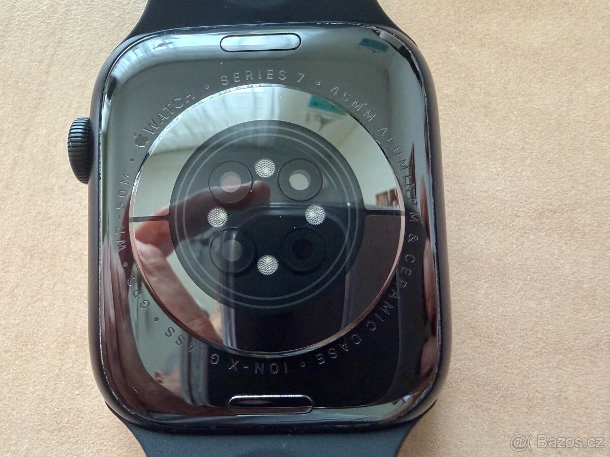 Apple Watch 7 45mm + nabíječka - 6
