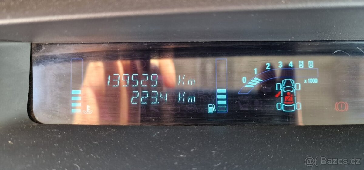Renault Megane Scenic 2 jen 139tis km - 6
