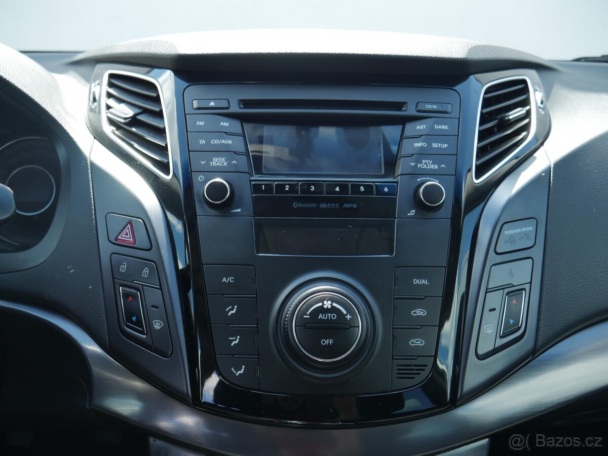 Hyundai I40 1.7 CRDi , 100 kW nafta, 2012 - 6