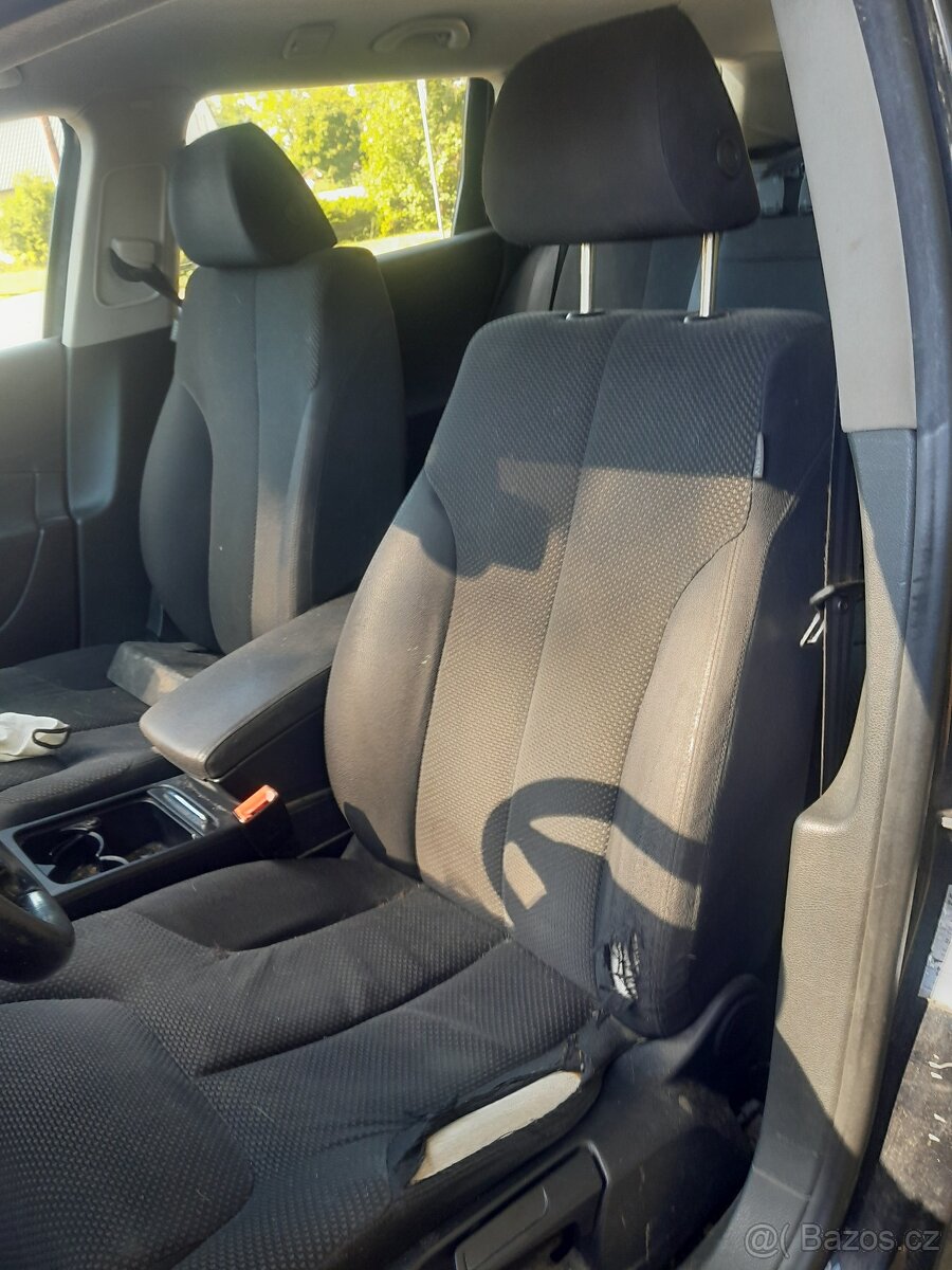 Vw Passat B6 1.9TDi 77.KW r.v. 2006 BLS - pouze díly - 6