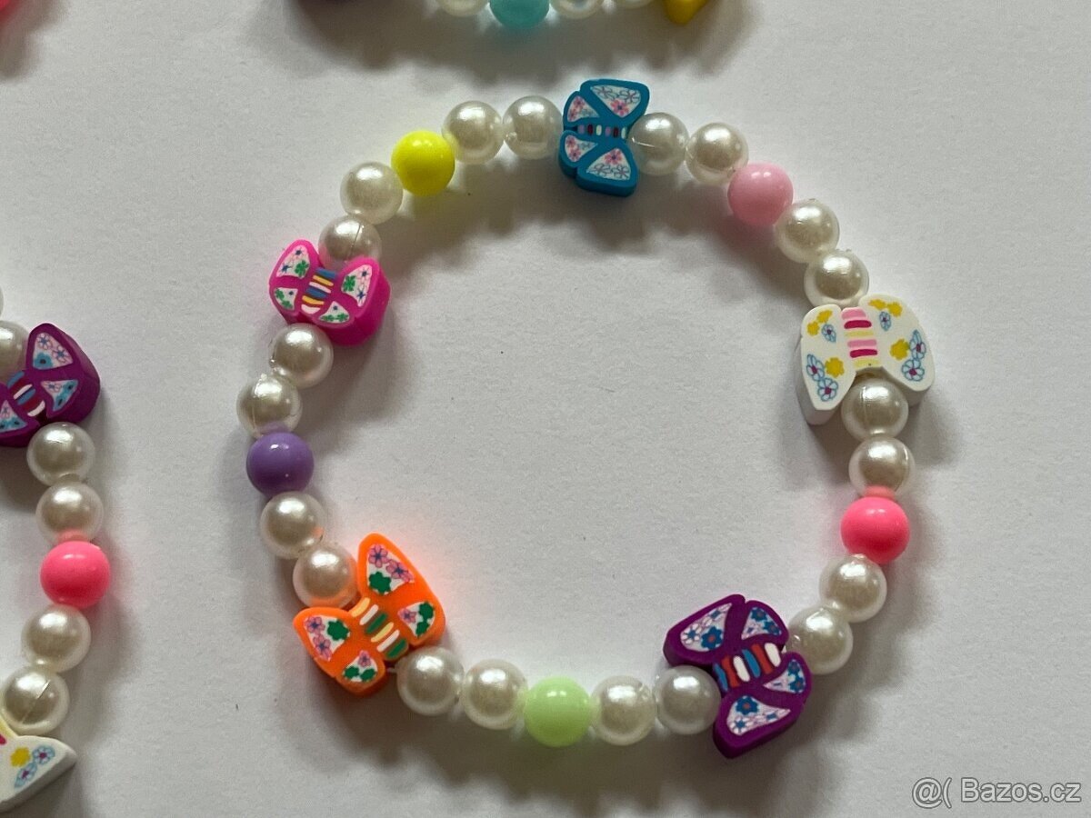 Dětský náramek s barevnými motýtky - 6