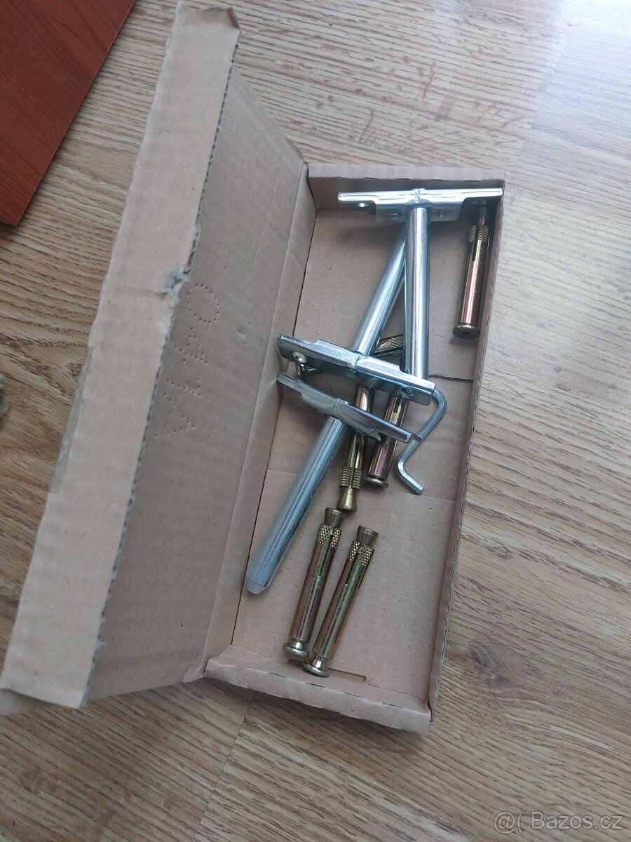 NOVÁ nástěnná polička - 6