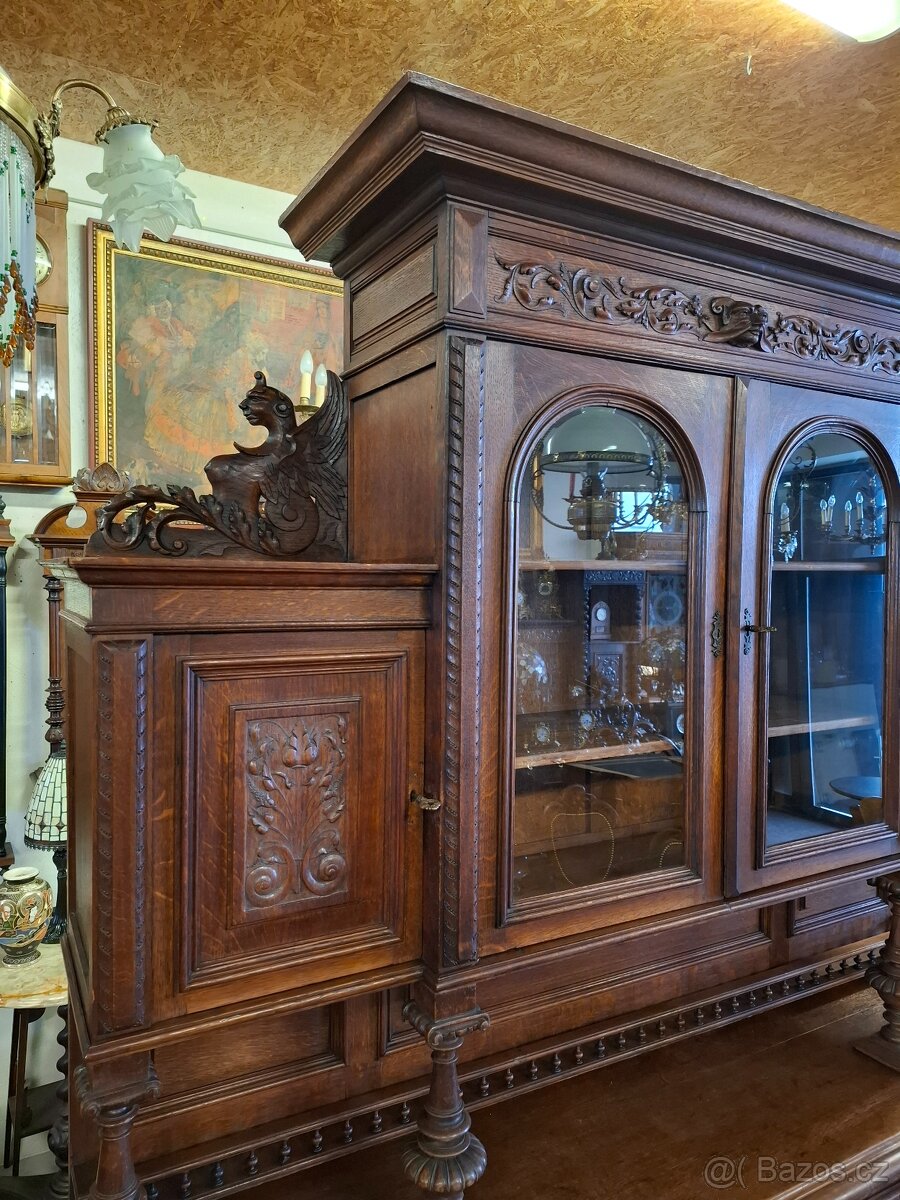 Starožitný neorenesančni příborník HENRI II. - 6