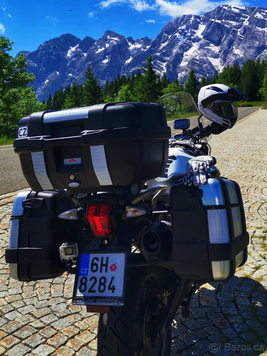 TRIUMPH TIGER 800 - 6