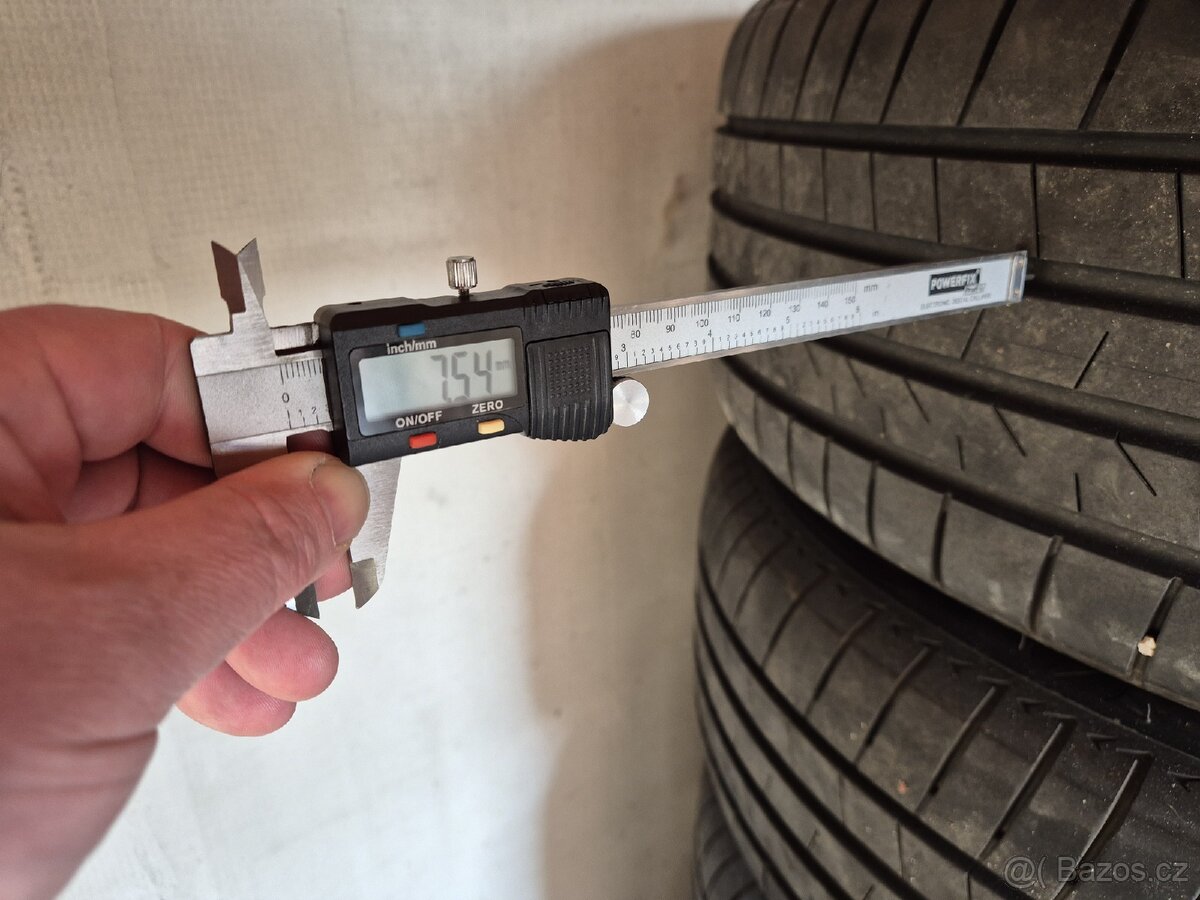 Letní alu sada Audi E-tron - 6