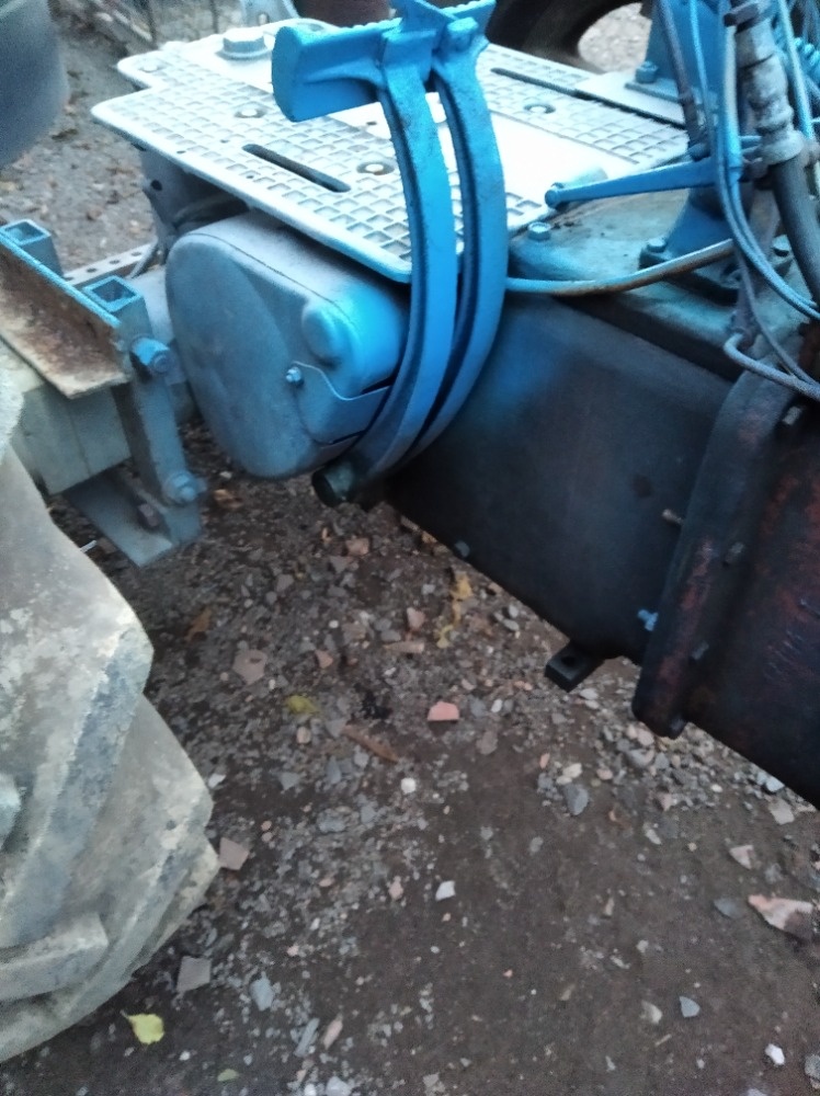 Prodám kulatou převodovku na ZETOR25N - 6