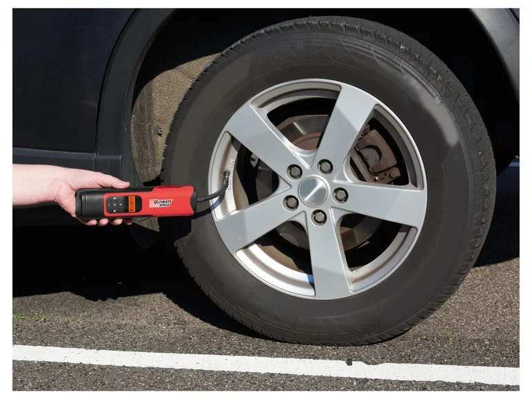 Přenosný aku kompresor USKT 60 C3 - 6