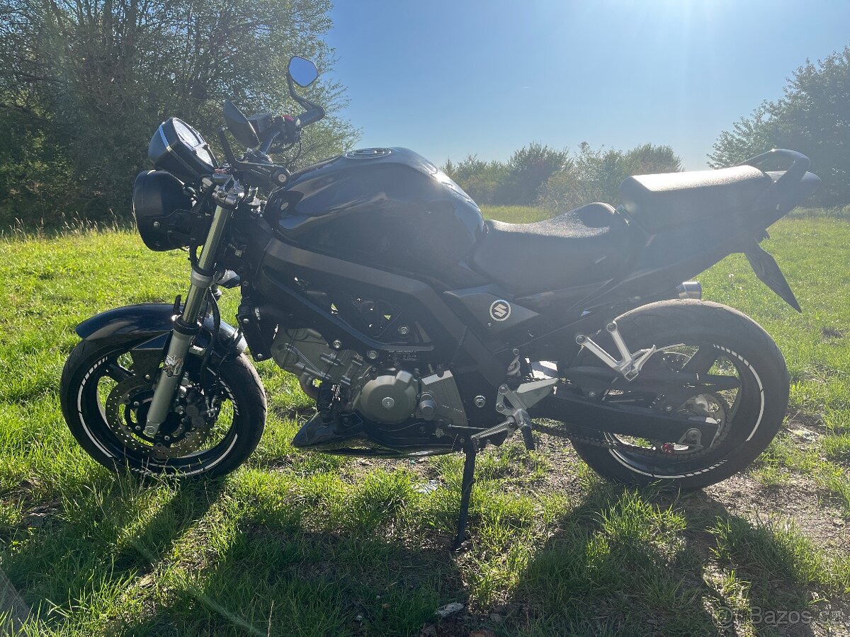 Suzuki SV 650 - 6