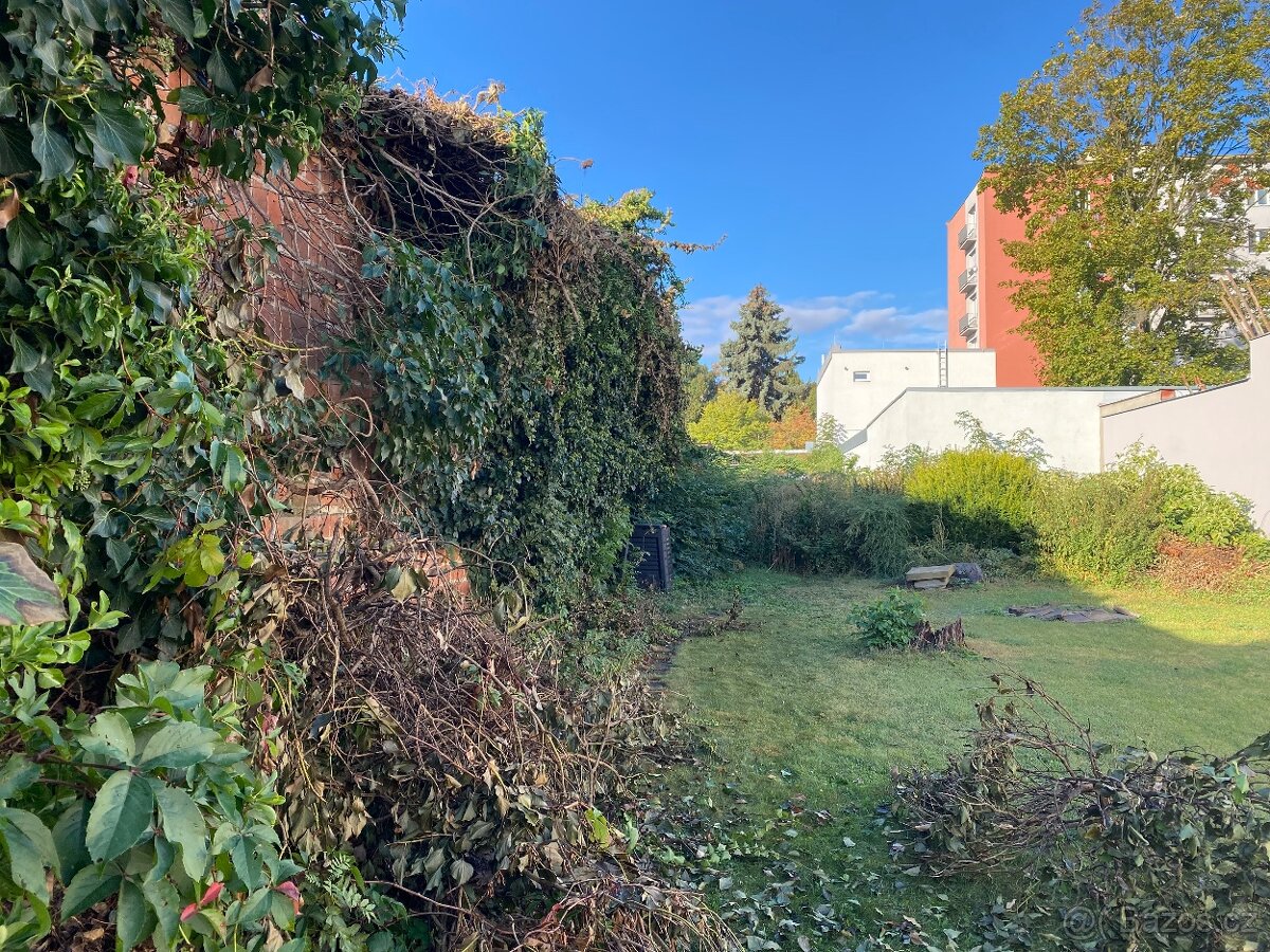 Realizace a údržba zahrad a veřejné zeleně - 6