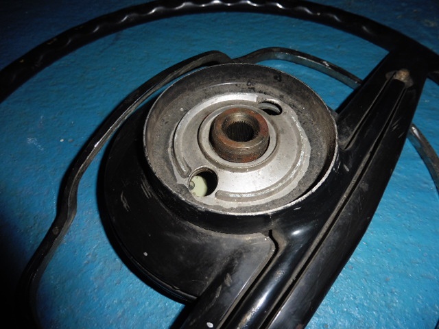 Mercedes-Benz W111, W110- volant - 6