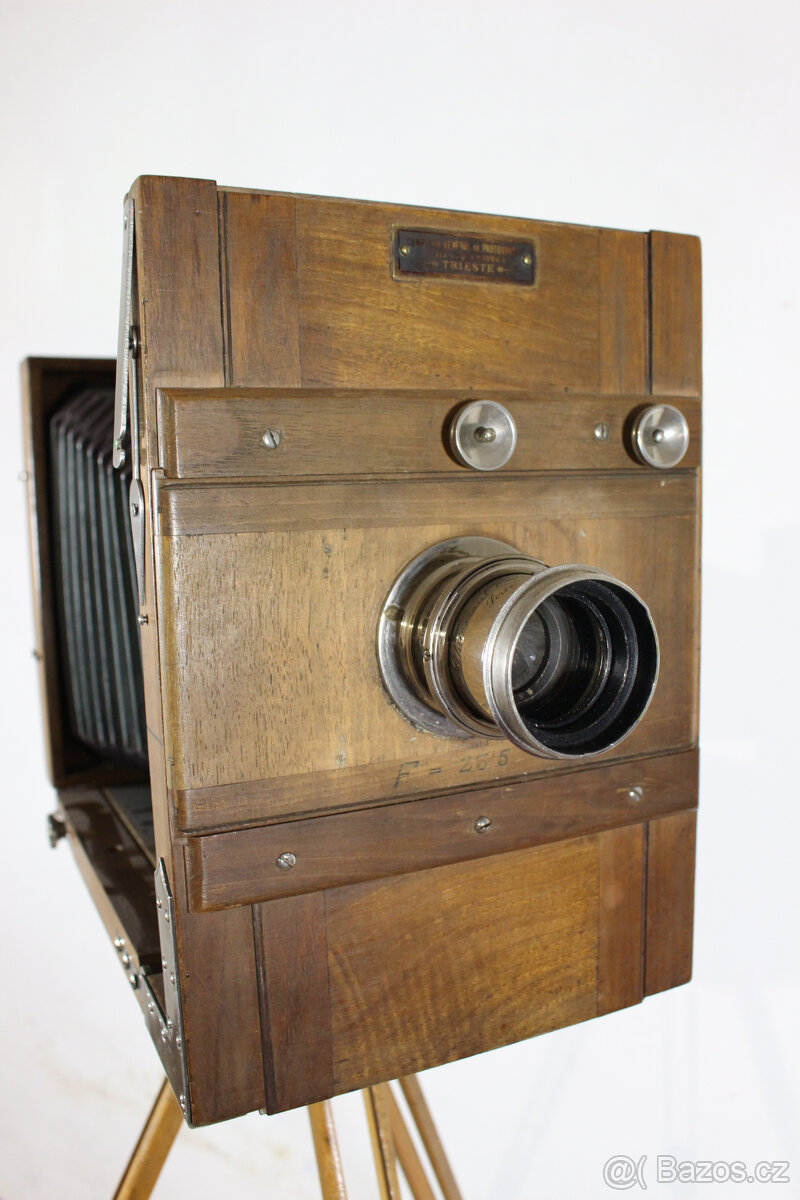 starožitný fotoaparát se statívem - 6