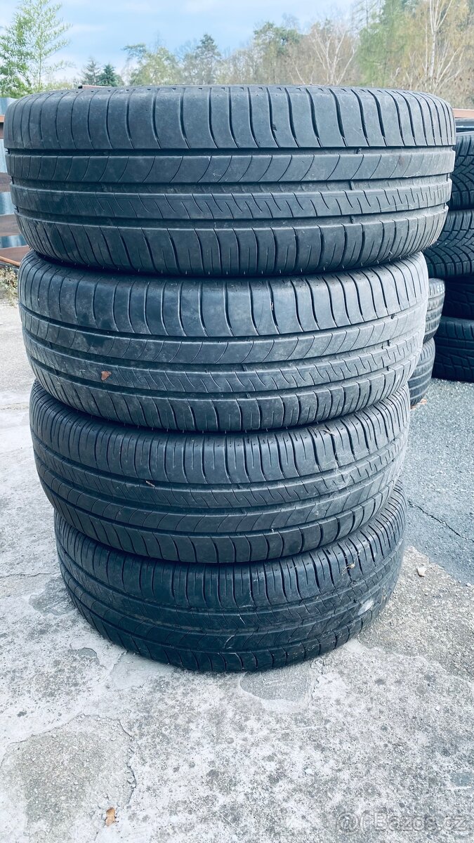 Michelin 205/60R16 - 6