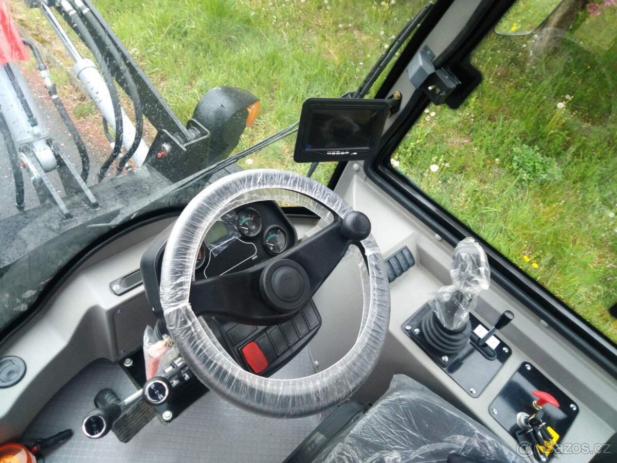 Čelní kolový nakladač ZL10, - 6