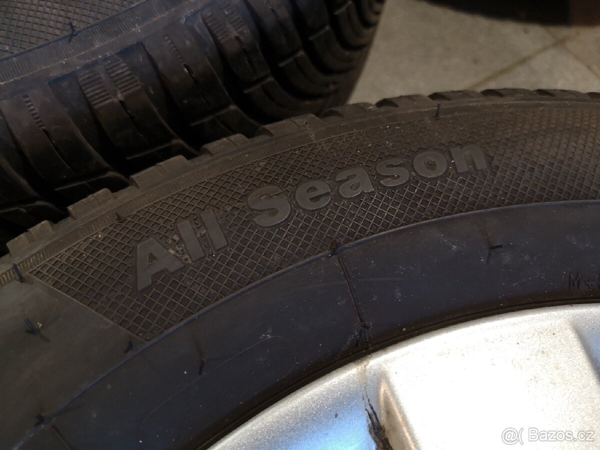 Citroen Berlingo, C4 alu + celoroční 185/65/15. - 6