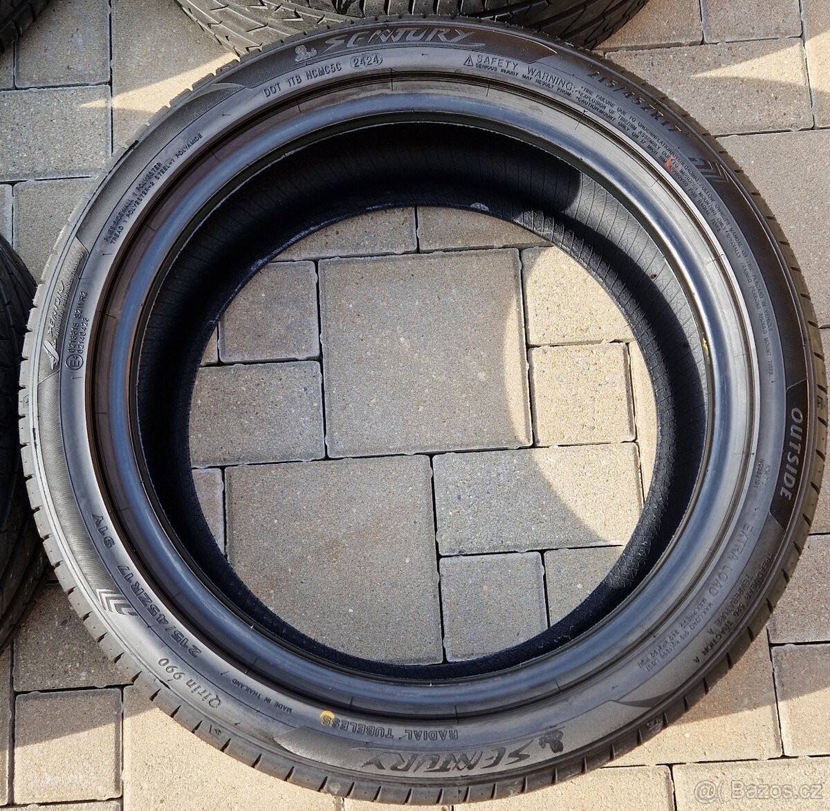 Pneu 215/45 R17 - 6