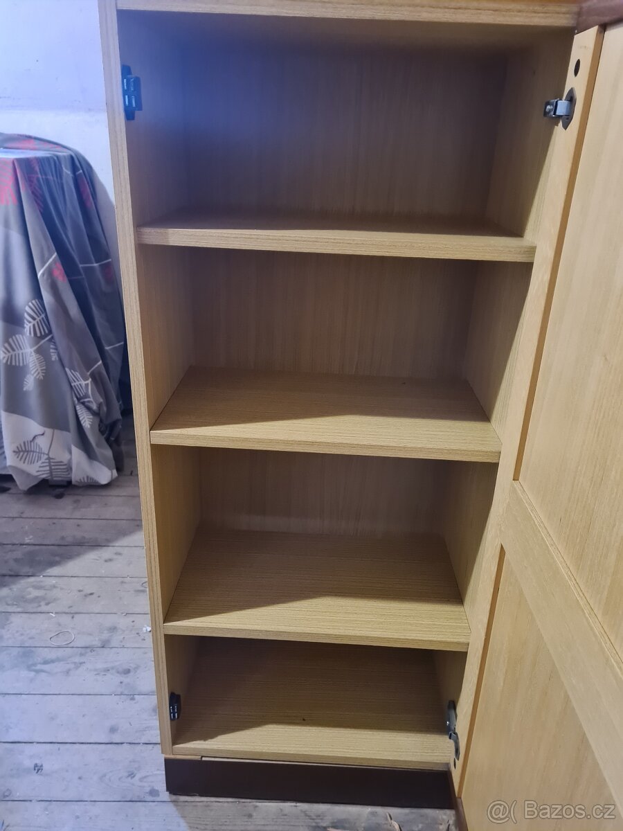 Sada 9 skříní v top stavu – Liberec - 6