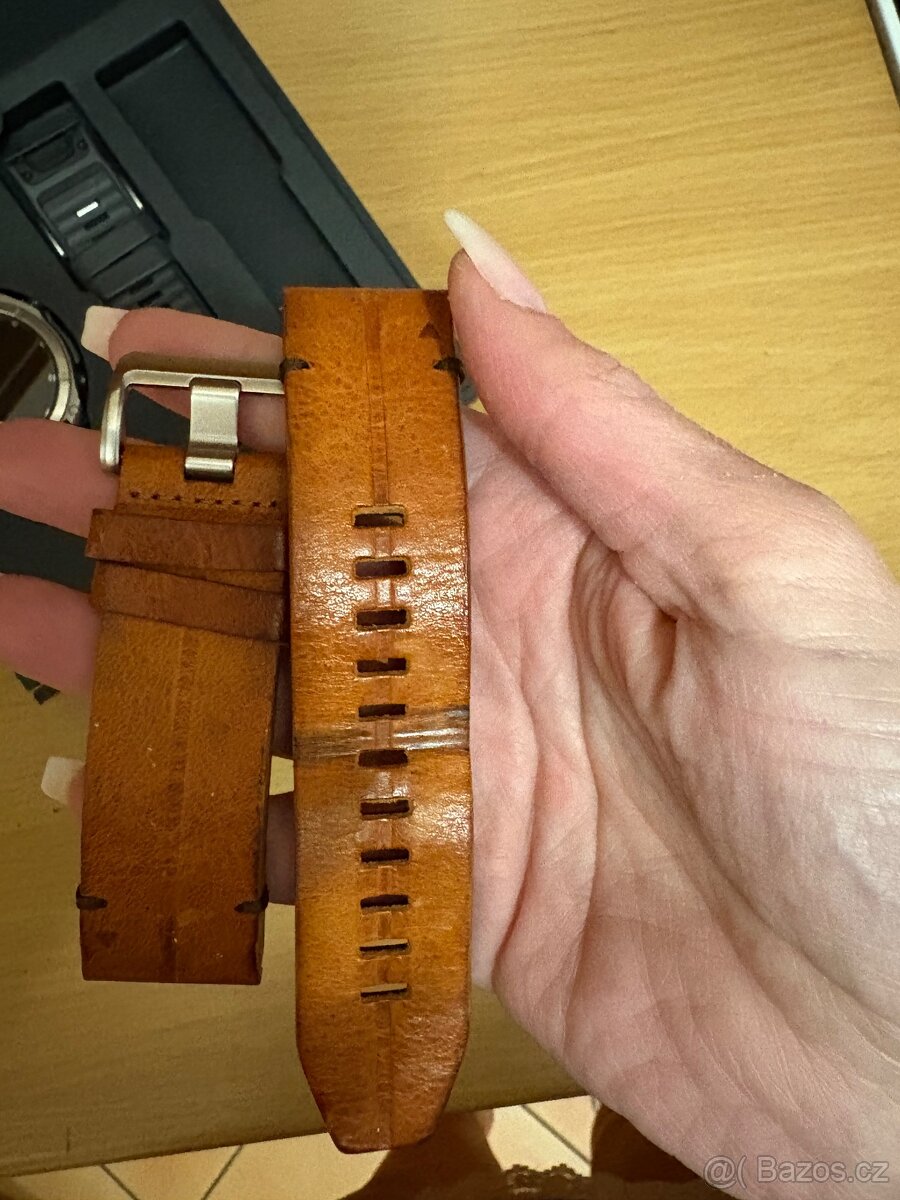 Hodinky Garmin 8 - 6