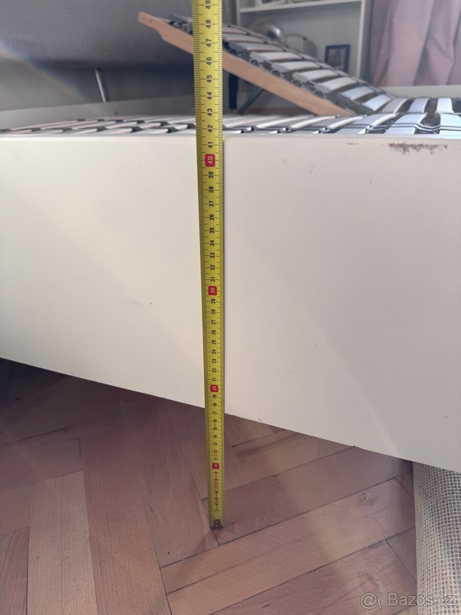 Manželská postel 180x200 s rošty - 6