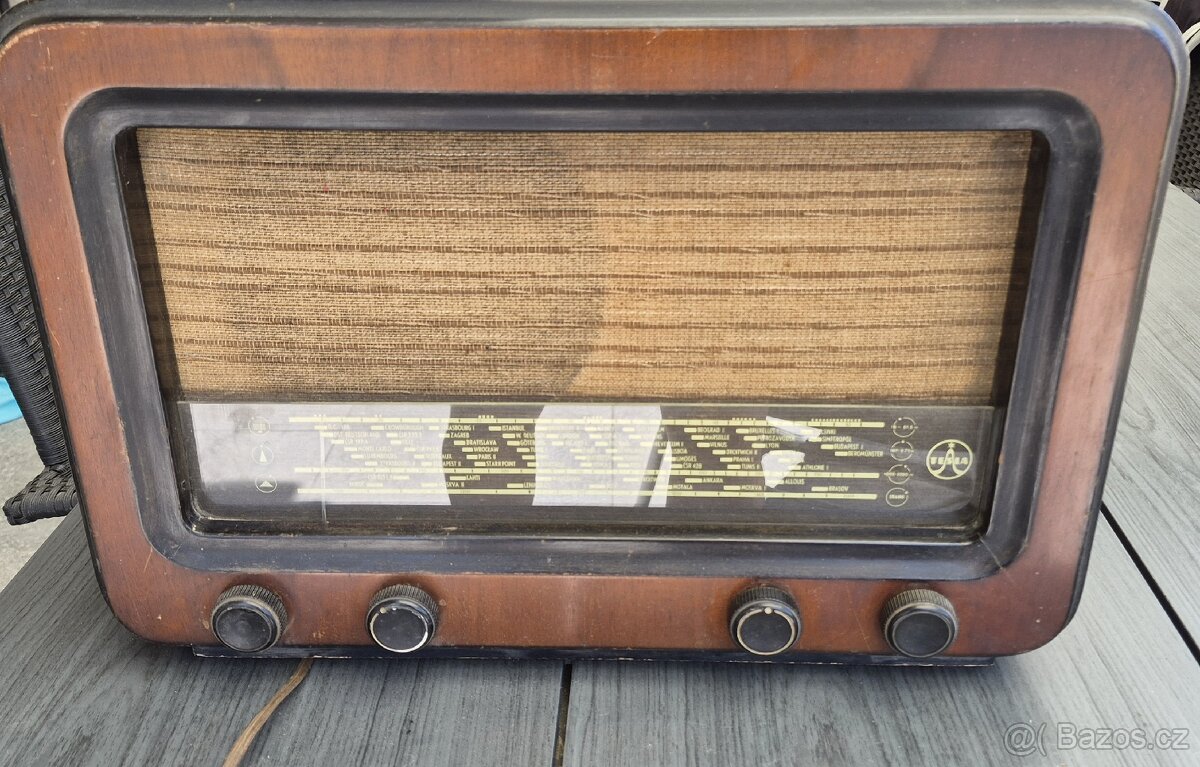 Historické rádio Tesla Romance - 6