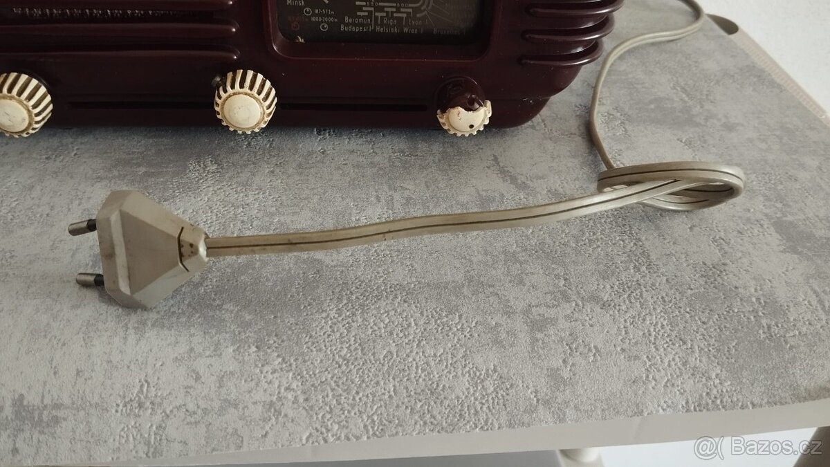 Staré bakelitové rádio TALISMAN - 6