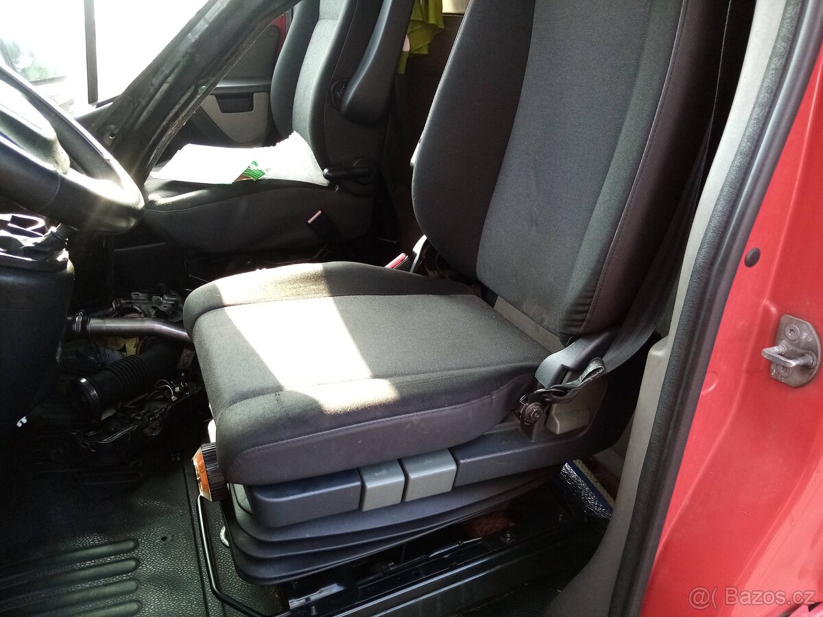 Master III / 3 Valník - 2.3 , 125KW , M9T D7 - 6