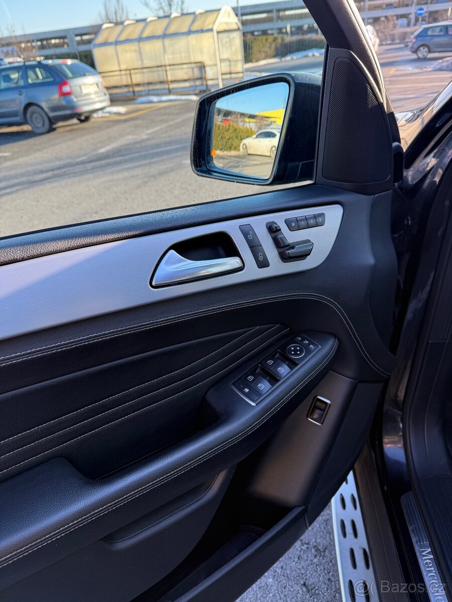 Mercedes-Benz ML 350 W166 - 6